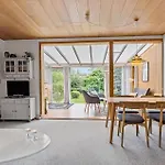 Vakantiehuis 3 Bedroom Pet Friendly In Hundested