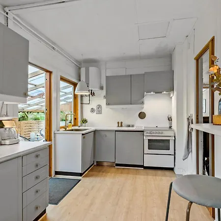 Awesome In With Kitchen